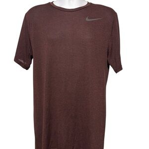 Men’s Nike DriFit Dark Maroon Short Sleeve Logo Tee Shirt Small